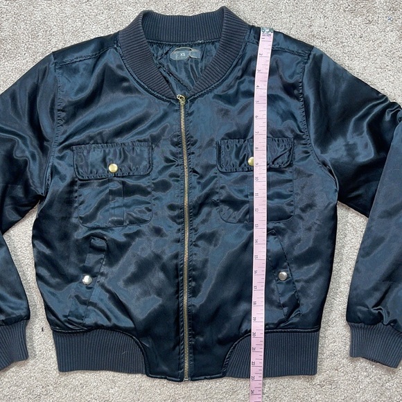 Pretty Little things by Kourtney Kardashian, Black jacket, pre-owned, size XS - Picture 7 of 13